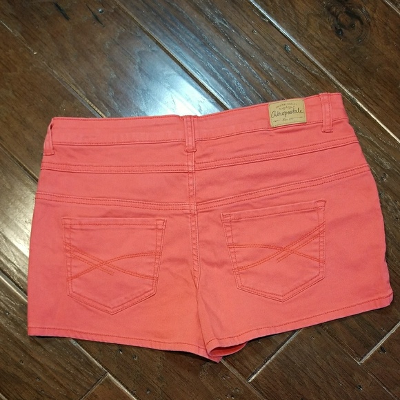 Aeropostale button down shorts - Picture 2 of 6